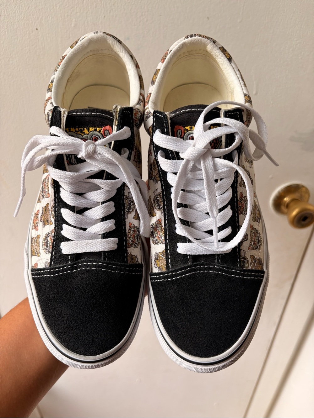 Vans Black and White Low-Top Sneakers with Patterned Canvas Man’s 5.5 Womens 7.0